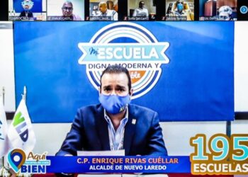 Enrique Rivas participa en programa ‘Mi Escuela Digna’