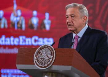 Envía AMLO iniciativa preferente para reformar ley de Industria Eléctrica