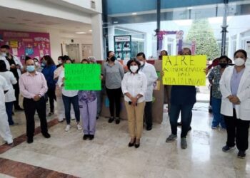 Protestan en ISSSTE por falta de equipo