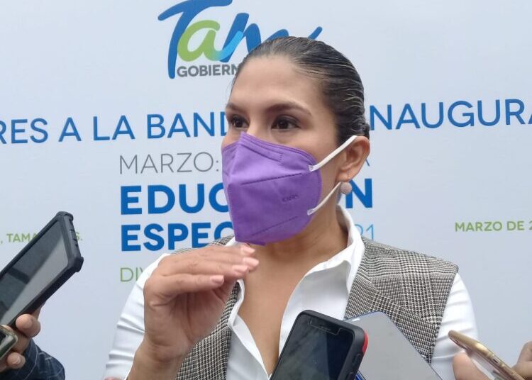 Moreno Ortiz asegura que la Vacuna a maestros no garantiza regreso a clases