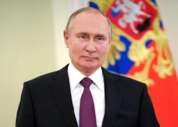 Putin promulga ley que le permite reelegirse hasta el año 2036
