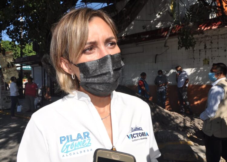 Sale Pilar Gómez del Ayuntamiento: entra Edgar Valdez