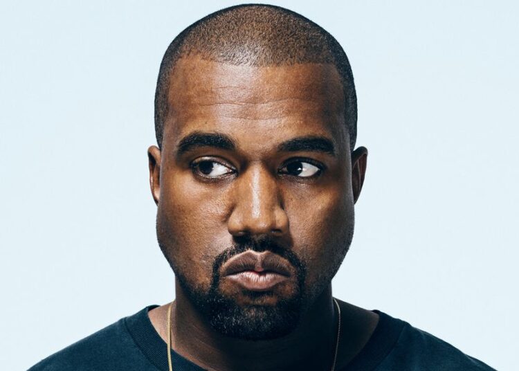 Kanye West vive en estadio de Atlanta
