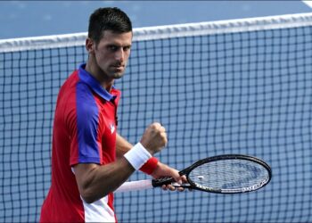 Djokovic avanza a octavos de final en Tokio 2020