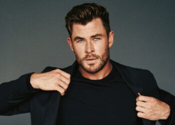 Chris Hemsworth de  superhéroe en las películas a la vida real