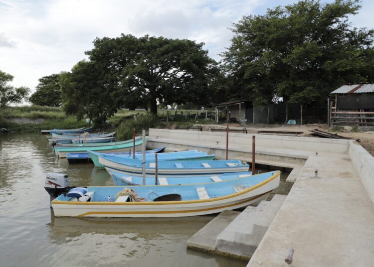 Modernizan Muelle en Canal de Navegación de Tancol