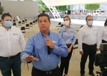 Regreso a clases se define el lunes, dice Cabeza de Vaca