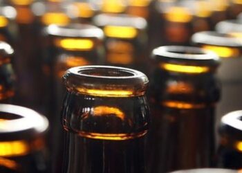 Usan redes sociales para burlar la ley seca