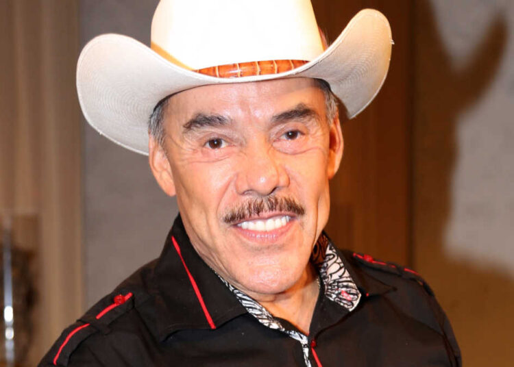 Acusan a padre de Jenni Rivera de acoso sexual