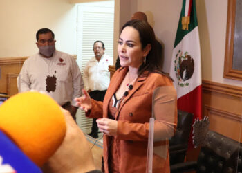 Alza la voz Carmen Lilia Canturosas por pésima y cara autopista Monterrey-Nuevo Laredo