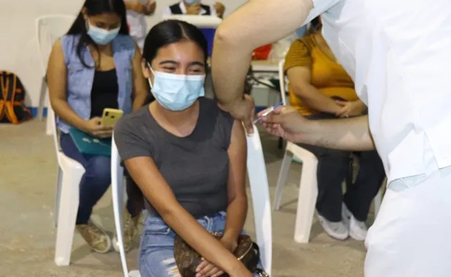 Vacunarán contra el COVID-19 a jóvenes de 12 a 17 años en Reynosa