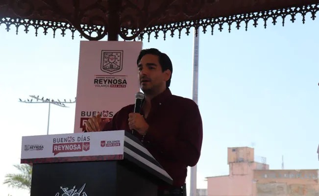 Carlos Peña plantea temas de desarrollo económico a diputados locales en Reynosa