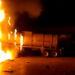 Hubo quemados: choque de pipa vs combi deja un muerto y 10 heridos