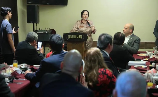 Refrendan Gobierno Municipal y núcleos religiosos compromiso de trabajar por el bienestar de los ciudadanos en NLD