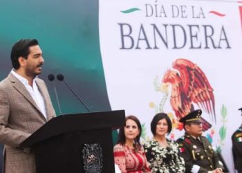 Conmemoró Alcalde de Reynosa el Día de la Bandera