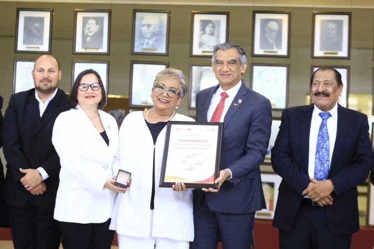 Es Américo «un amigo de los maestros»: SNTE