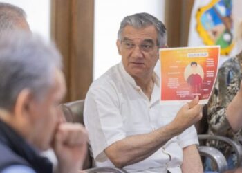 Ante ola de calor, gobernador instruye acciones inmediatas para proteger a la población