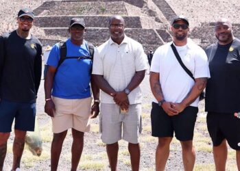 Leyendas de Pittsburgh Steelers visitan México para ‘watch party’ de la Semana 3 de NFL