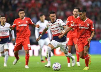 Chivas Logra Empate 1 – 1 en «El Infierno» de Toluca