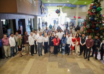 Aprovechan reynosenses el fin de semana más barato del año