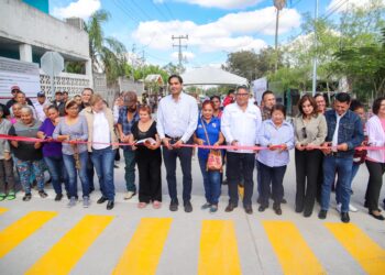 Entregó Alcalde Carlos Peña Ortiz pavimentación que beneficia a más de 6 mil personas