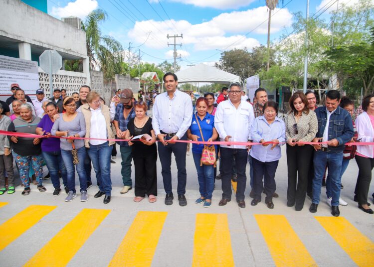 Entregó Alcalde Carlos Peña Ortiz pavimentación que beneficia a más de 6 mil personas