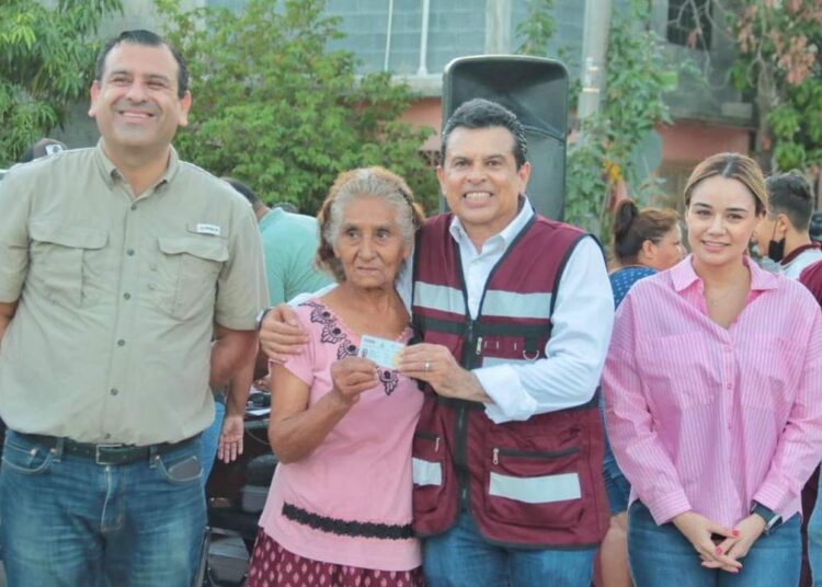 Mantienen ‘Lalo’ y Lucy un gobierno cercano a la gente