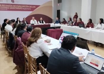Analiza Secretario de Salud programas fronterizos