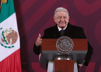 Américo Villarreal inaugura nueva etapa de gobiernos responsables y honestos: AMLO
