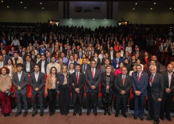Reafirma Gobernador Américo Villarreal todo su respaldo a la UAT